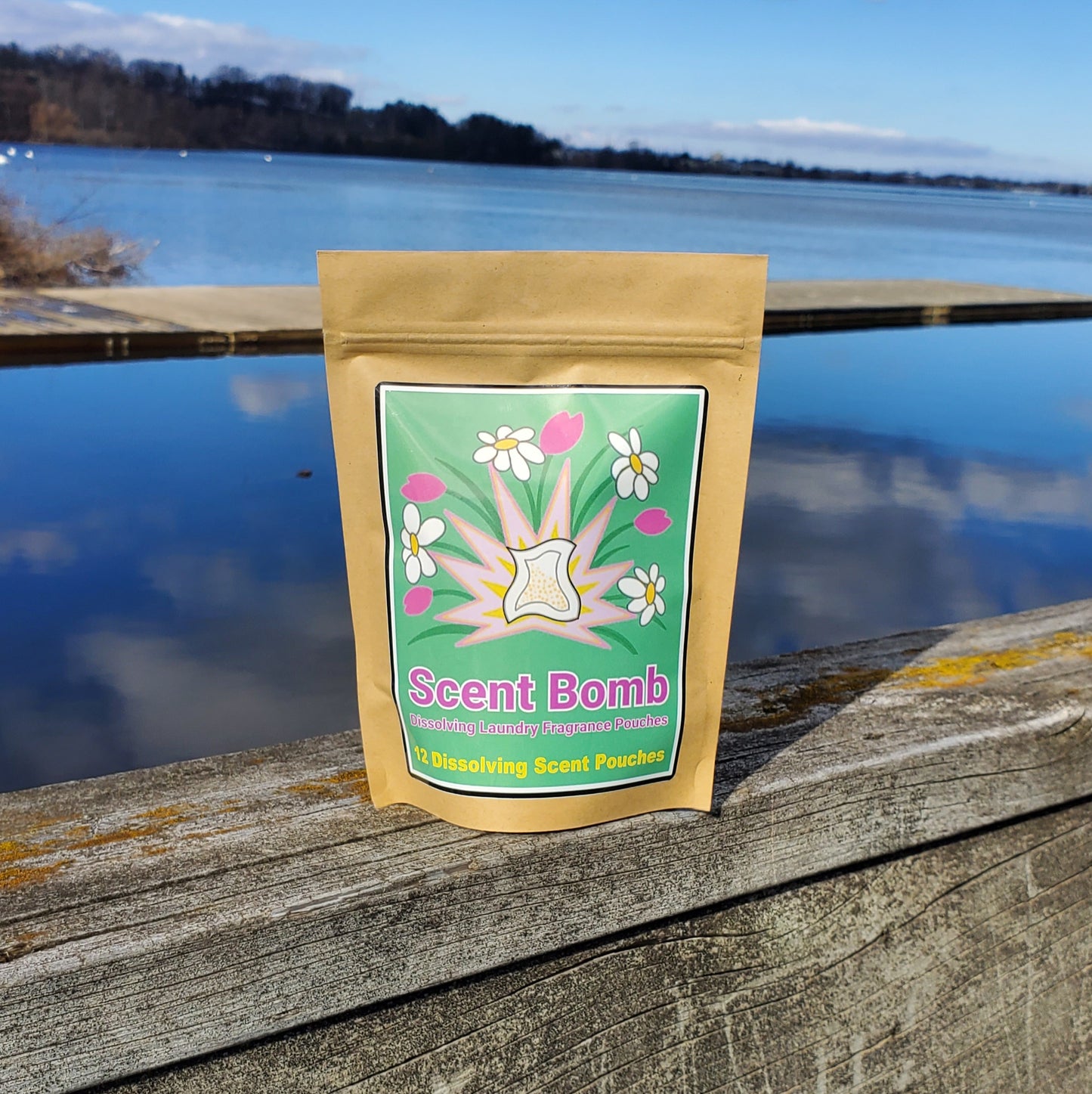 Scent Bomb - Dissolving Laundry Scent Pouches